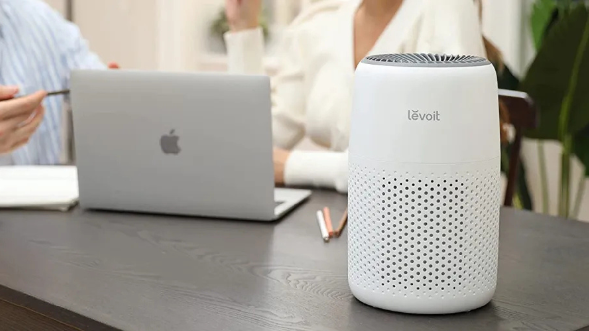 Breathe the Best When You’re On the Go: Portable Air Purifiers for Summer Travel